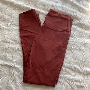 Lululemon Wunder Under Size 6 25”